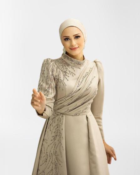muslim dress female